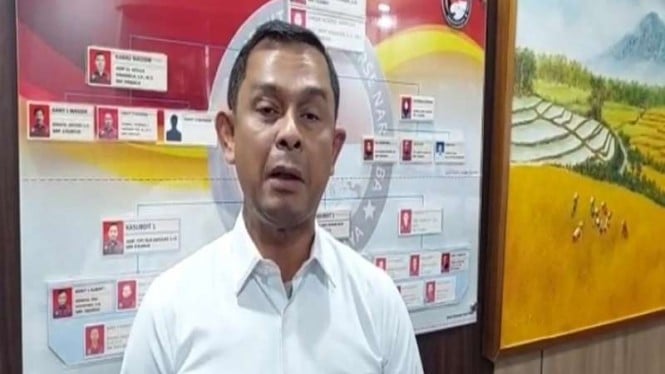 Direktur Reserse Narkoba Polda Metro Jaya, Komisaris Besar Polisi Mukti Juharsa