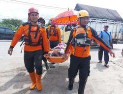 Banjir di Genuk dan Kaligawe Semarang, Tim SAR Evakuasi 68 Warga