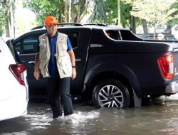 Semarang Dikepung Banjir, Ganjar Pamer Kemiskinan Jateng Turun Paling Banyak di RI