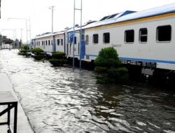 Banjir di Semarang, Ini Kereta Api Lintas Utara Jawa yang Dialihkan Lewat Purwokerto