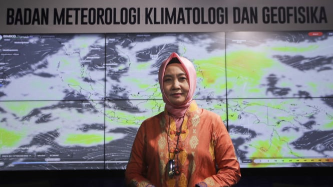 Kepala BMKG (Badan Meteorologi, Klimatologi, dan Geofisika) Dwikorita Karnawati