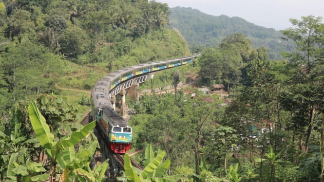 jalur kereta api di Bandung, Jawa Barat