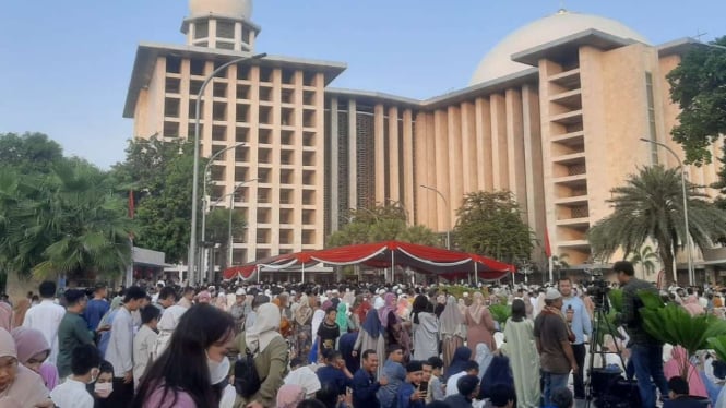 Salat Idul Fitri 1444 H/2023 di Masjid Istiqlal Jakarta