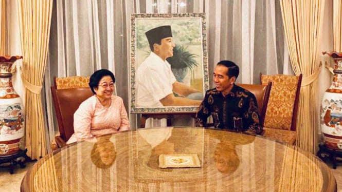 Megawati dan Jokowi bertemu di Istana Batu Tulis, Bogor Beberapa Tahun Lalu.