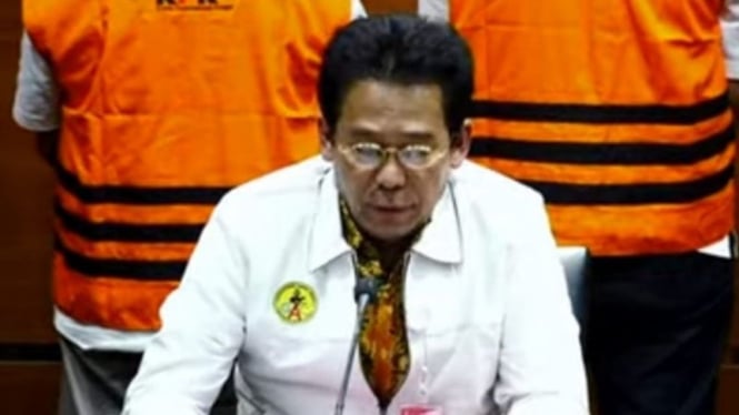 Wakil Ketua KPK Johanis Tanak saat Jumpa pers terkait kasus suap di DPRD Jatim.